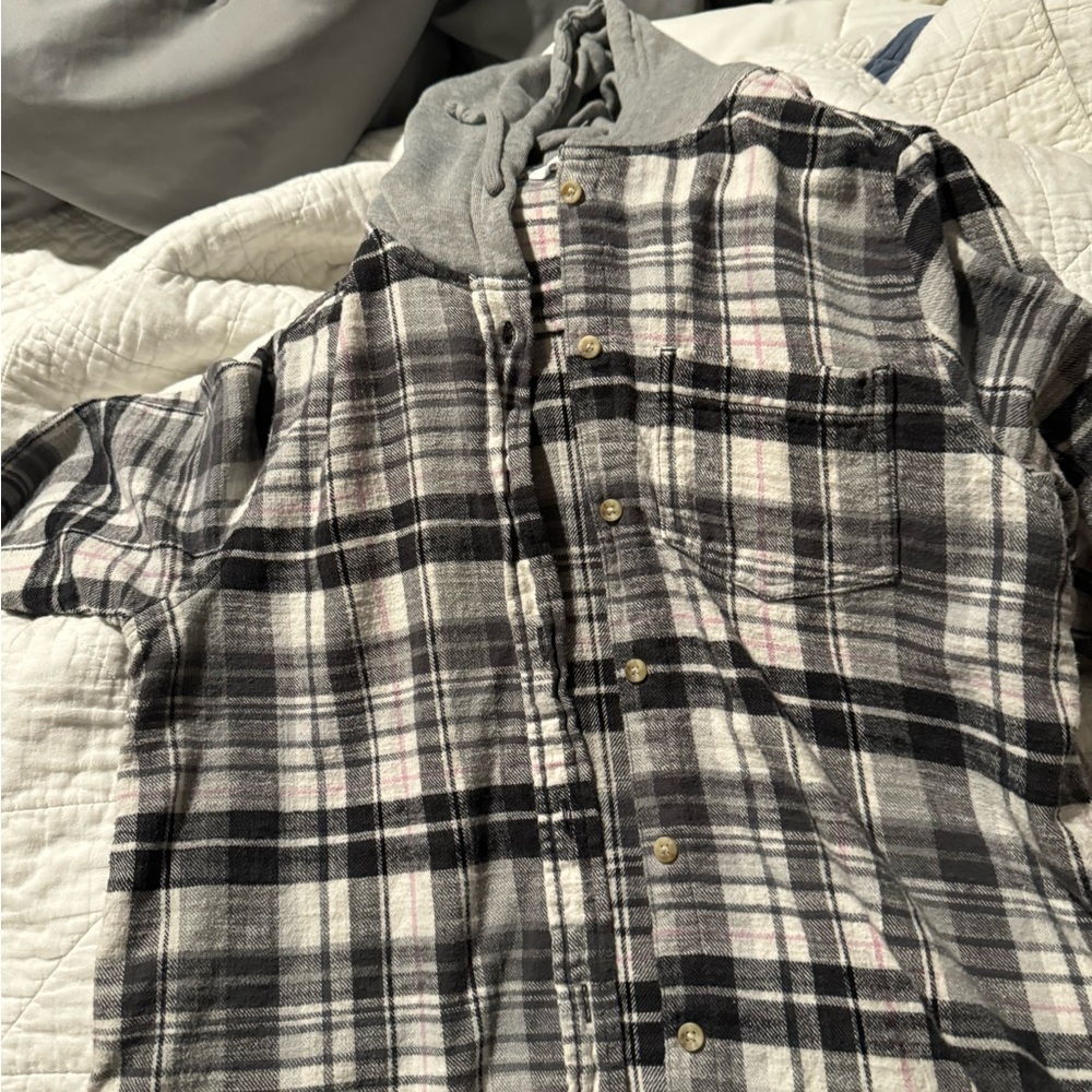 Women’s Time and Tru hooded button up flannel size small.